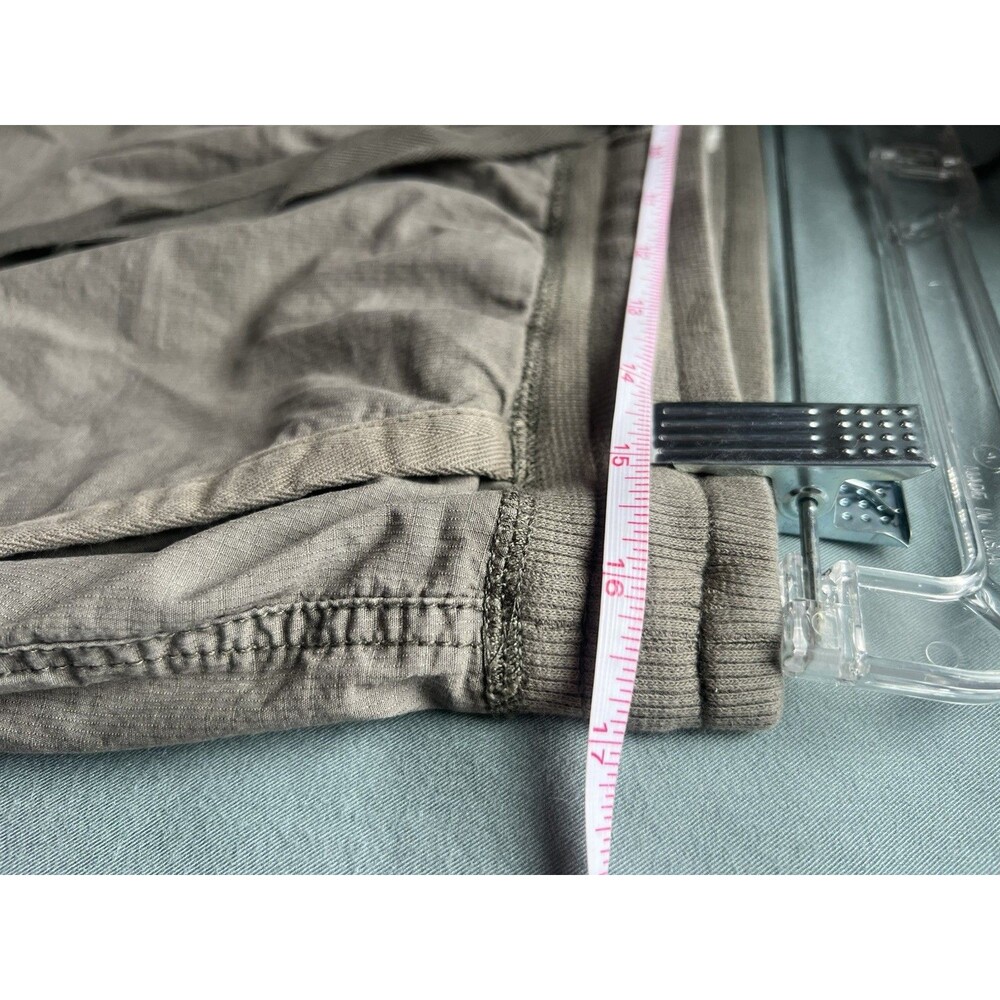 L.L. Bean Women's Ripstop Outdoors Hiking Dark Taupe Stretch Pull-On Pants M - Picture 7 of 13